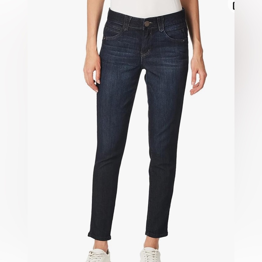 Democracy Abroad Solution Straight Leg 12 Short inseam Indigo